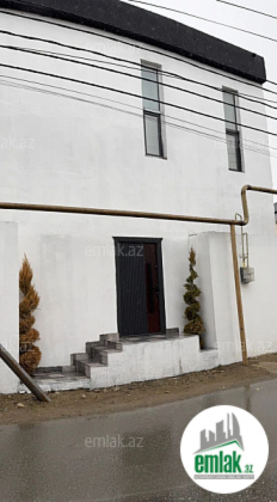 Satılır 6 otaqlı həyət evi 230 m²