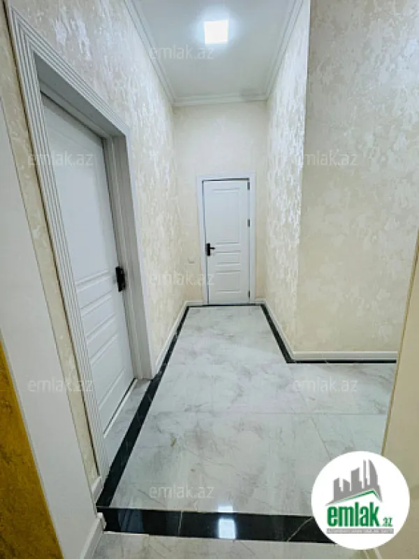 Satılır 6 otaqlı həyət evi 230 m²