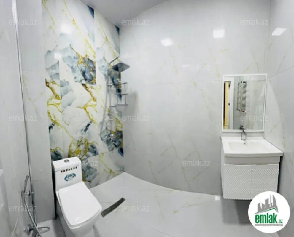 Satılır 6 otaqlı həyət evi 230 m²