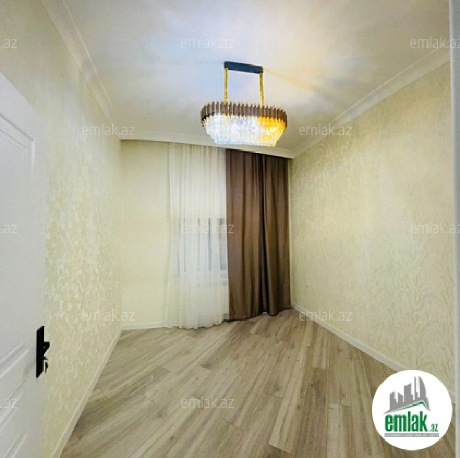 Satılır 6 otaqlı həyət evi 230 m²