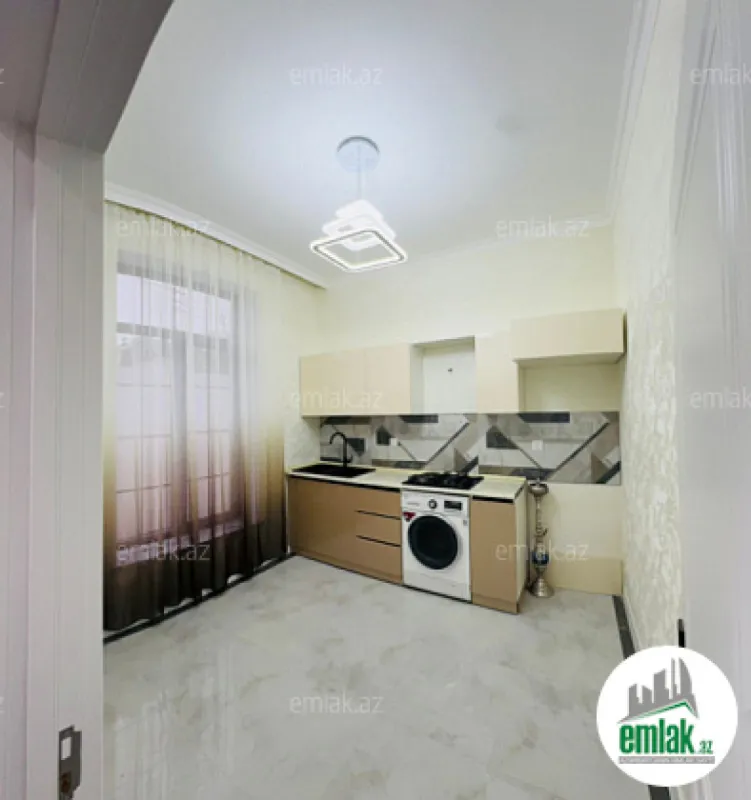 Satılır 6 otaqlı həyət evi 230 m²