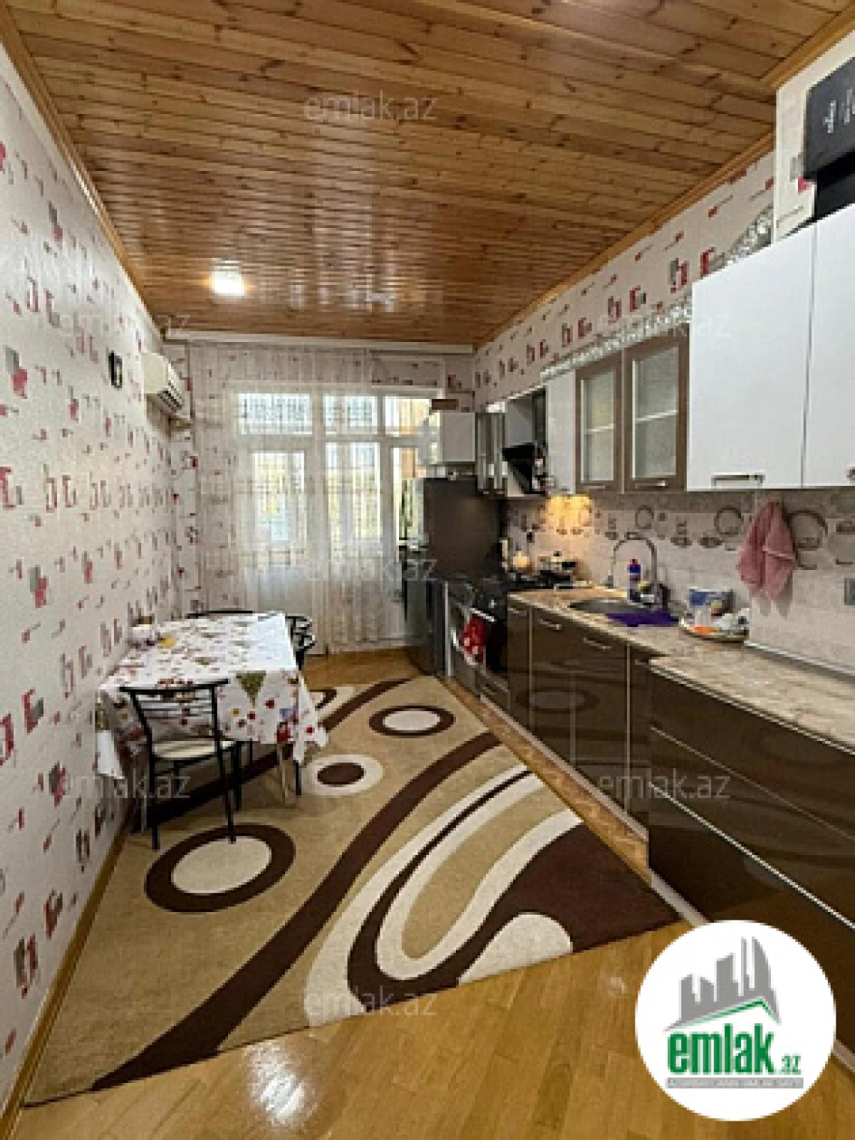 Satılır 2 otaqlı yeni tikili 95 m²