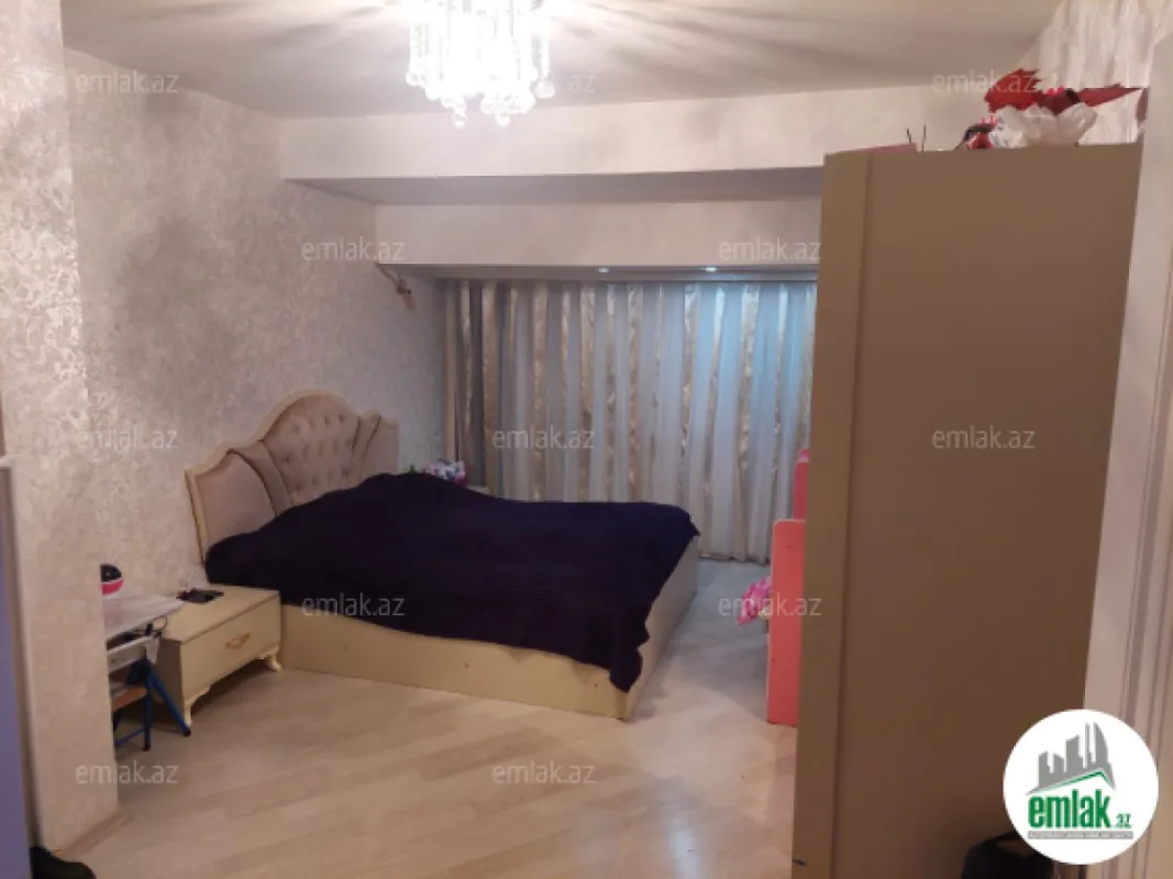 Satılır 4 otaqlı yeni tikili 120 m²