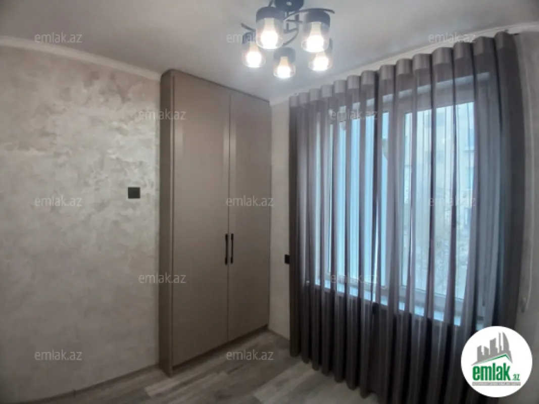 Satılır 2 otaqlı köhnə tikili 40 m²