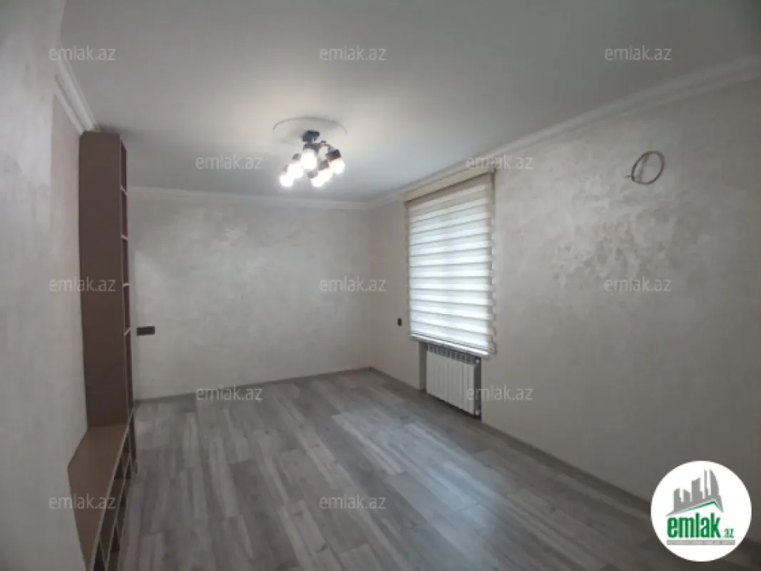 Satılır 2 otaqlı köhnə tikili 40 m²