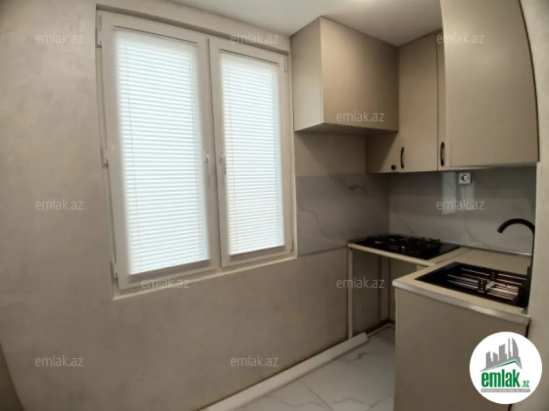 Satılır 2 otaqlı köhnə tikili 40 m²