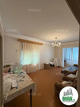 Satılır 4 otaqlı köhnə tikili 110 m² — Bakı 4 otaq 110.00 m²