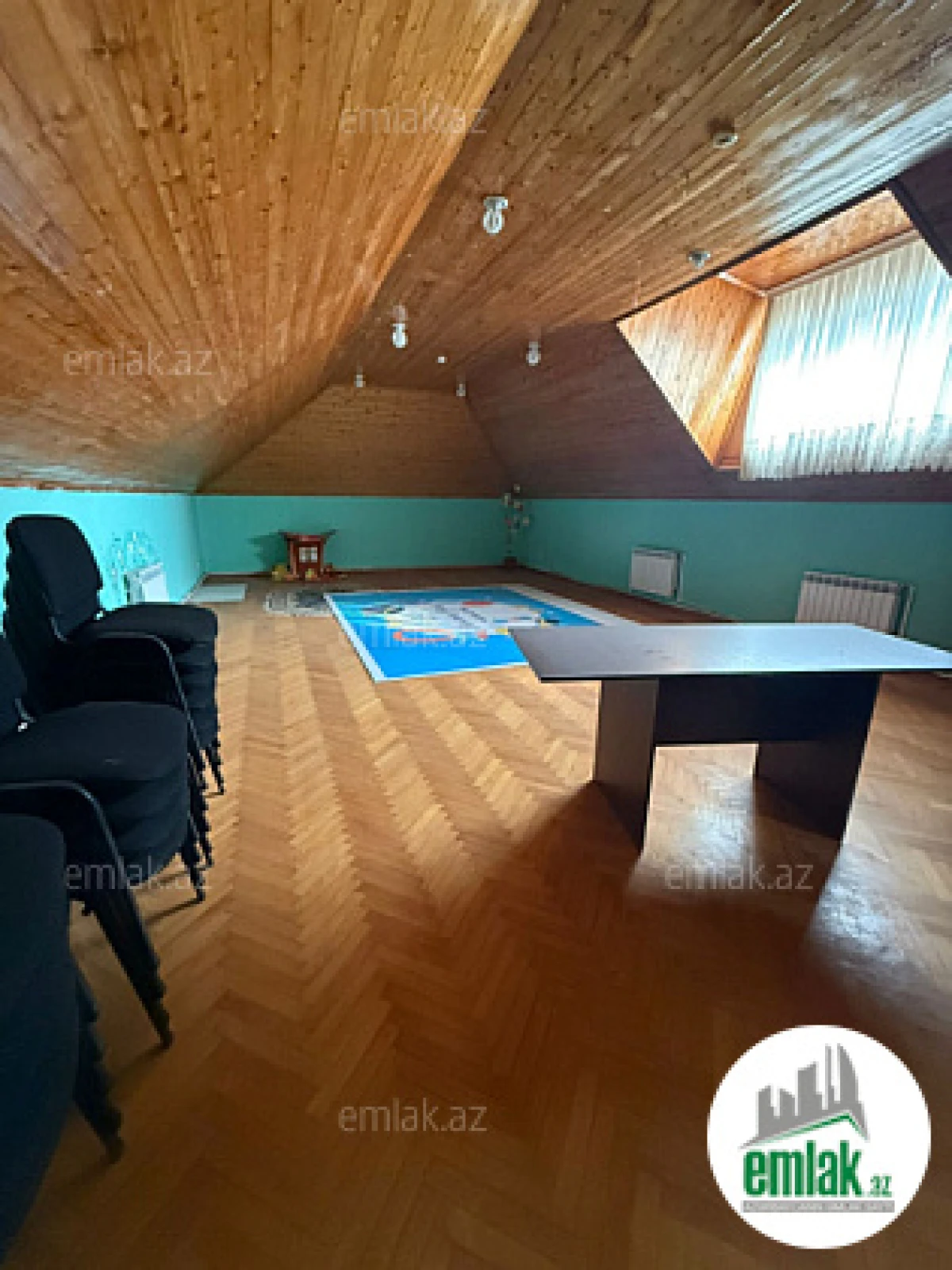 Satılır 15 otaqlı obyekt 600 m²