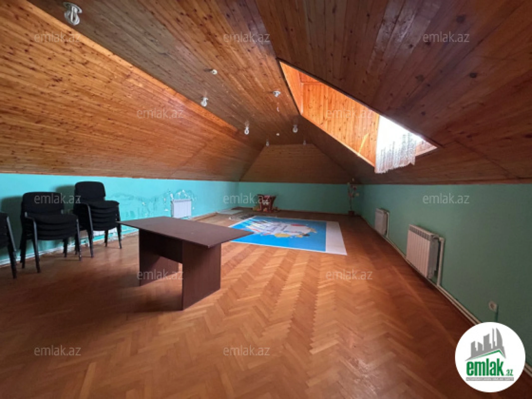 Satılır 15 otaqlı obyekt 600 m²