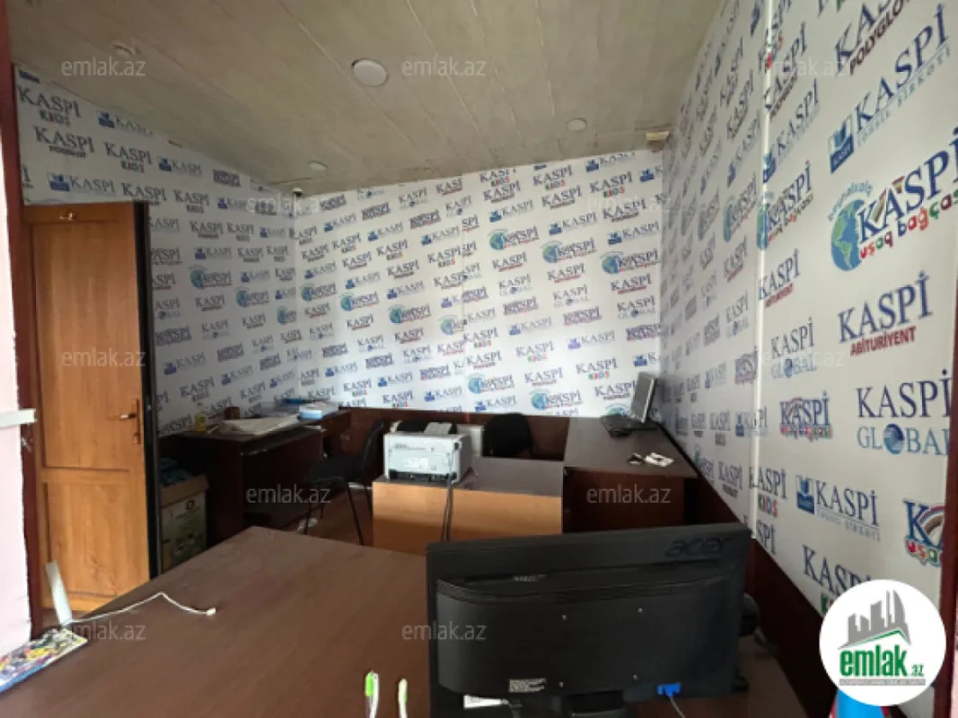 Satılır 15 otaqlı obyekt 600 m²