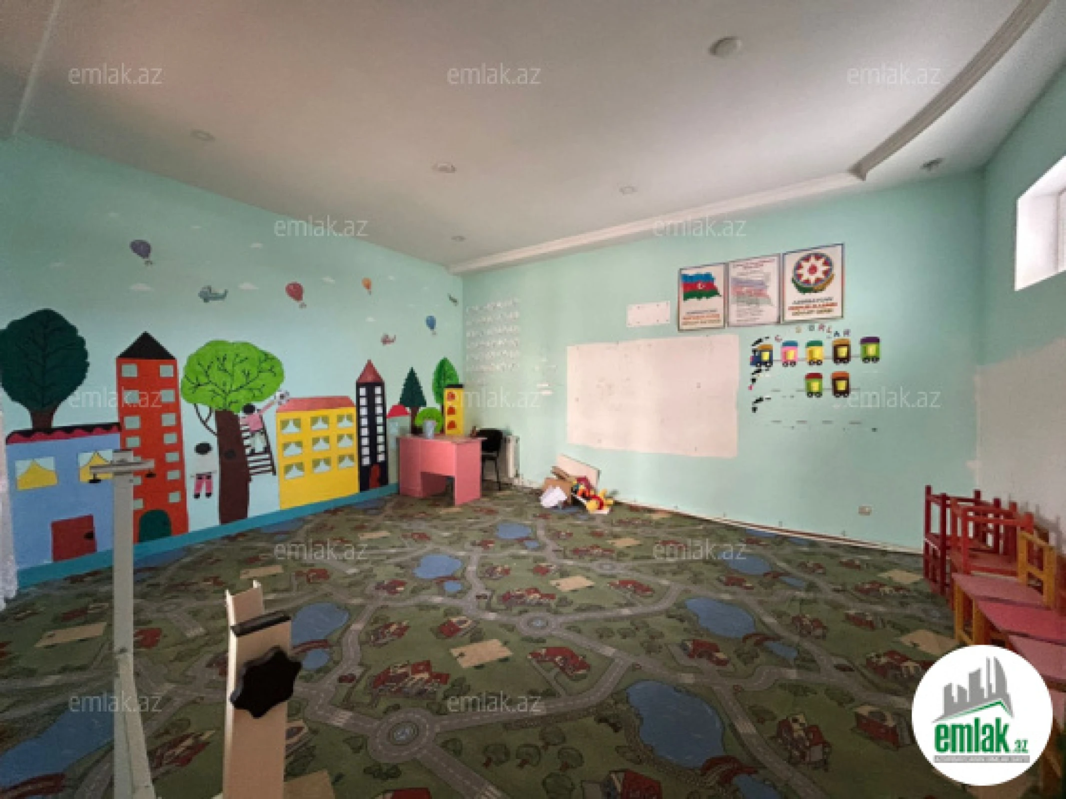 Satılır 15 otaqlı obyekt 600 m²