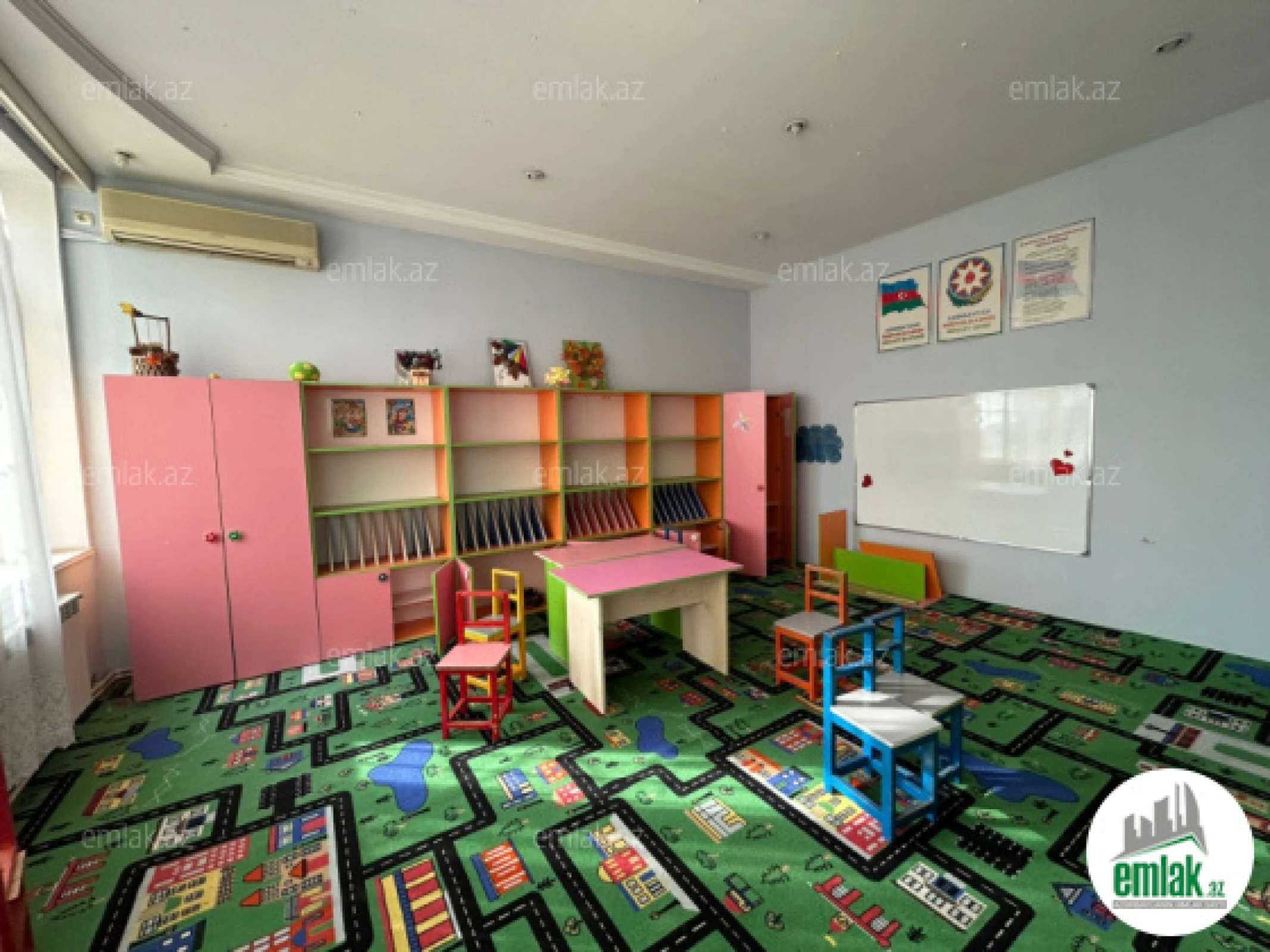 Satılır 15 otaqlı obyekt 600 m²