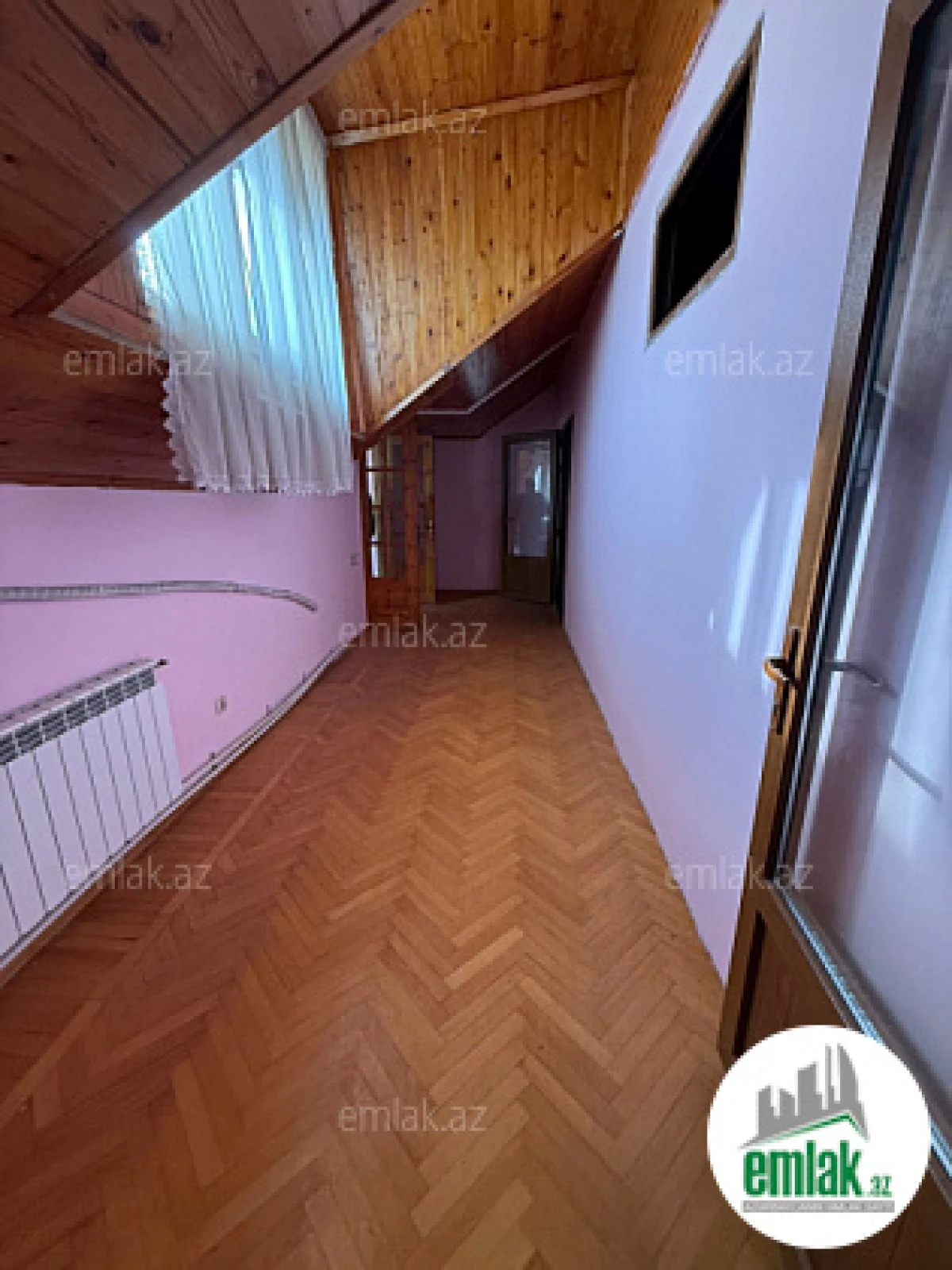 Satılır 15 otaqlı obyekt 600 m²