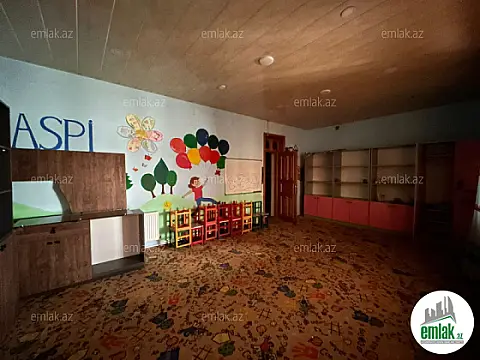 Satılır 15 otaqlı obyekt 600 m²