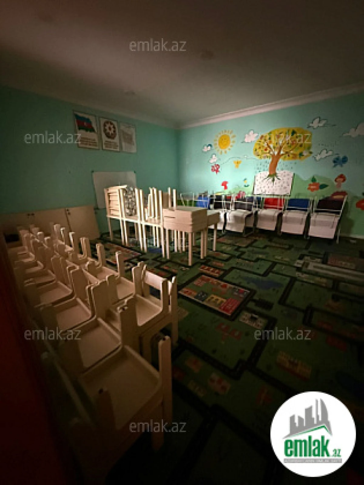 Satılır 15 otaqlı obyekt 600 m²