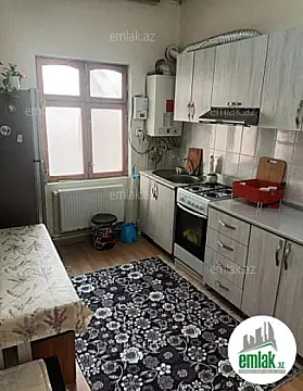 Satılır 3 otaqlı köhnə tikili 70 m²