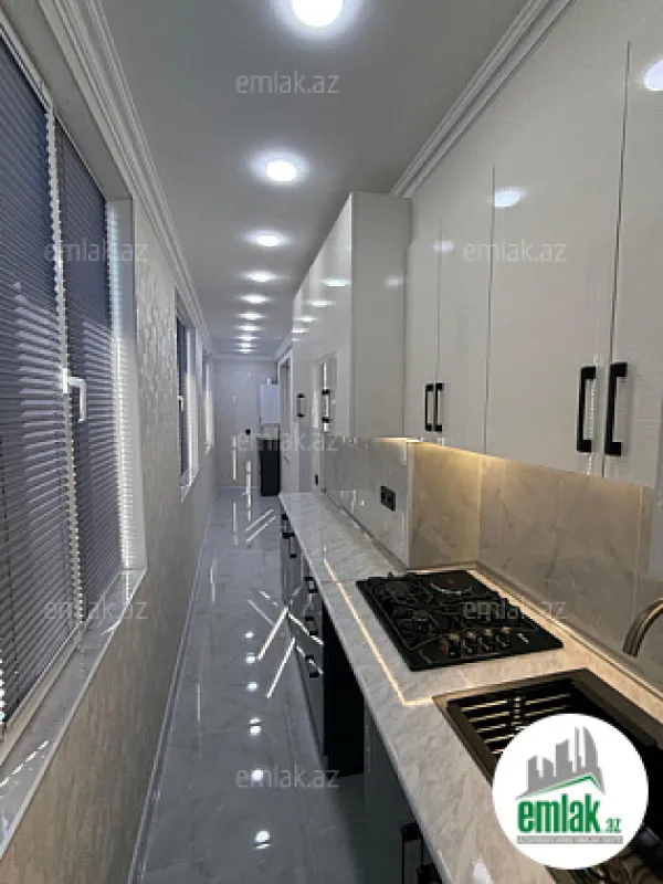 Satılır 3 otaqlı köhnə tikili 70 m²