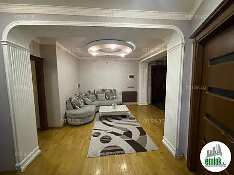 Satılır 3 otaqlı yeni tikili 105 m²