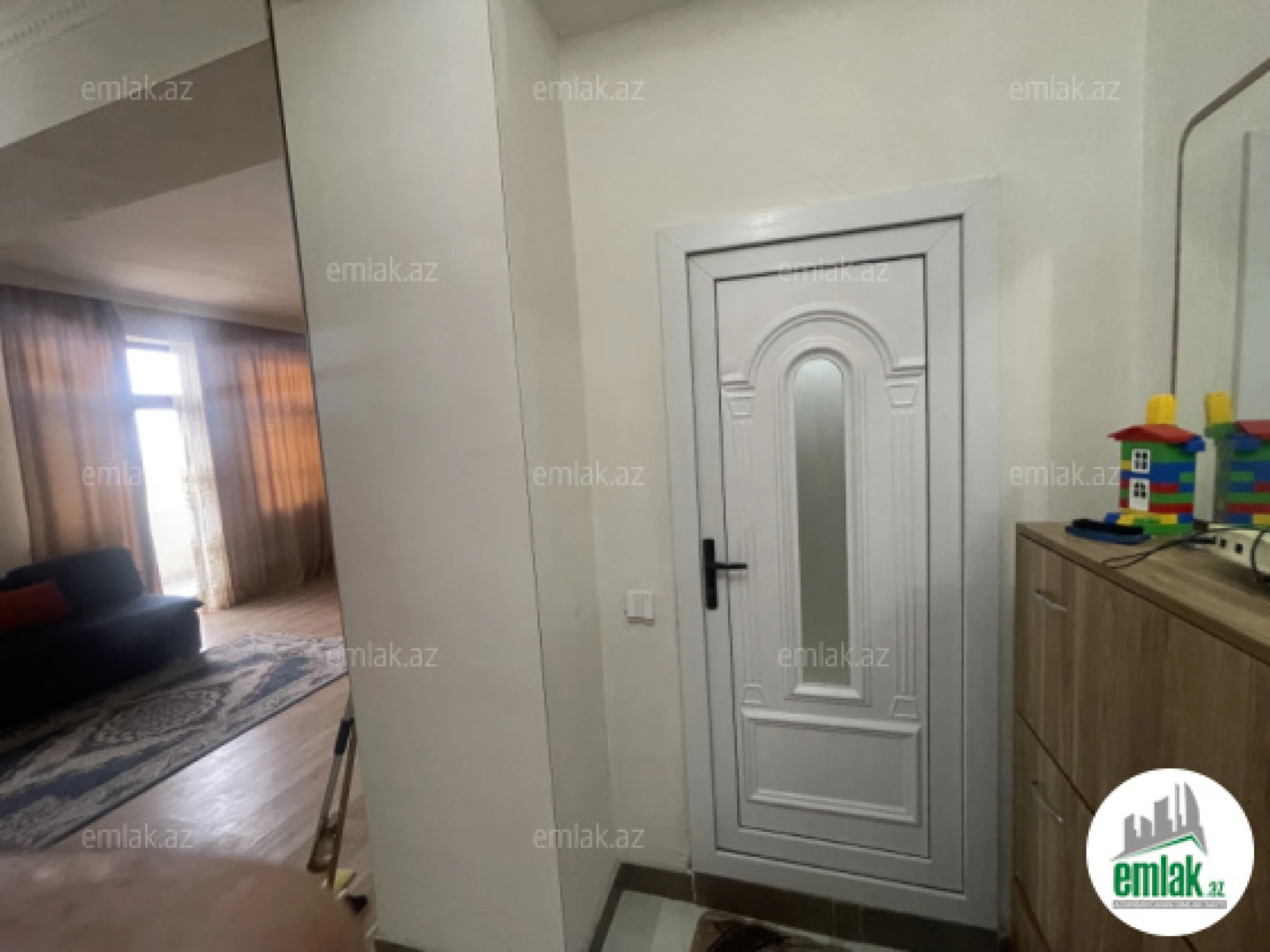 Satılır 2 otaqlı yeni tikili 52 m²