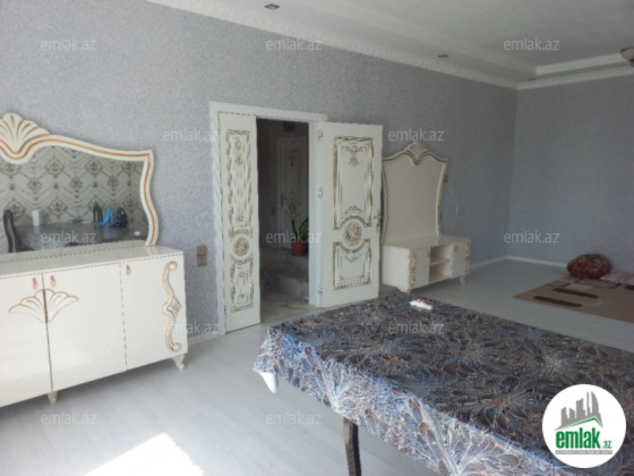 Satılır 3 otaqlı həyət evi 140 m²