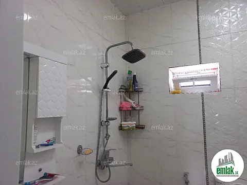 Satılır 3 otaqlı həyət evi 140 m²