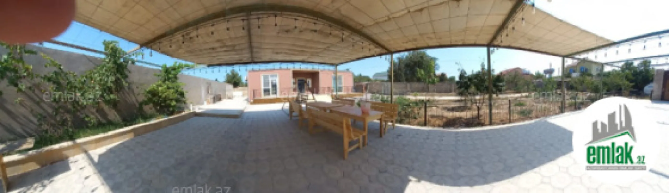 Satılır 3 otaqlı həyət evi 140 m²