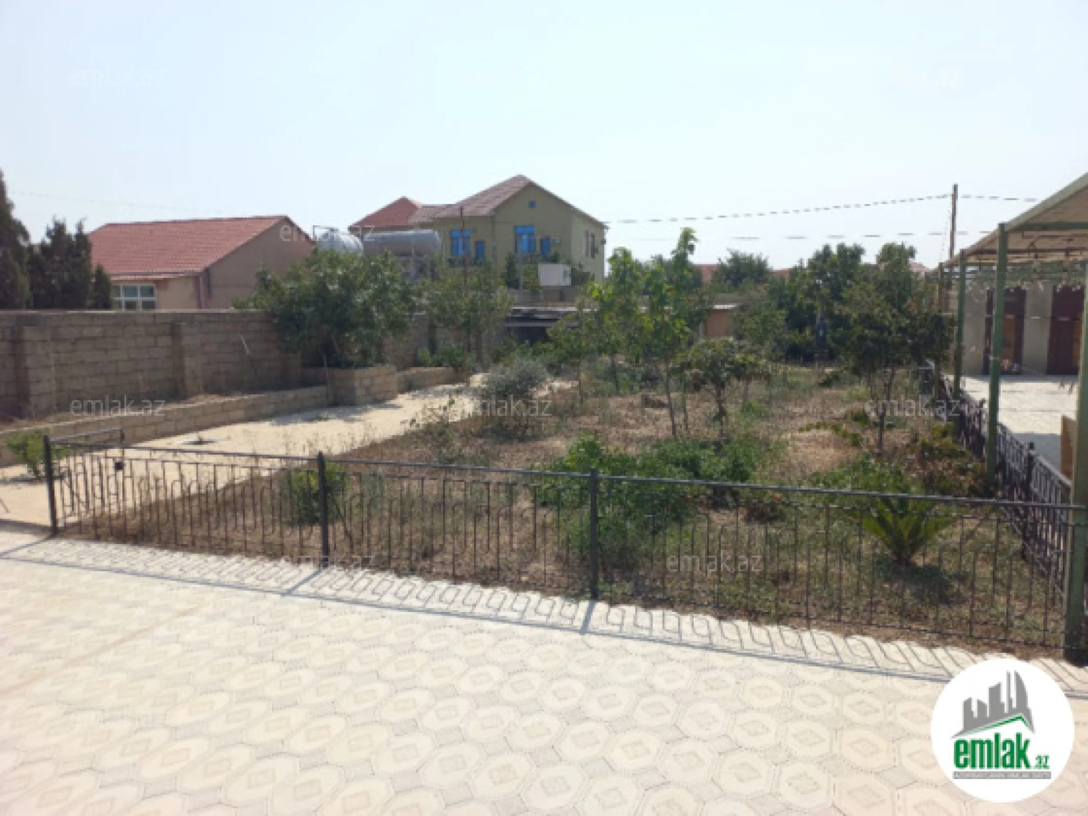 Satılır 3 otaqlı həyət evi 140 m²