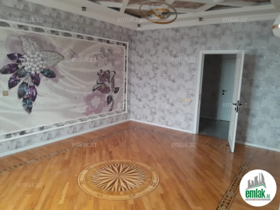 Satılır 3 otaqlı yeni tikili 70 m²
