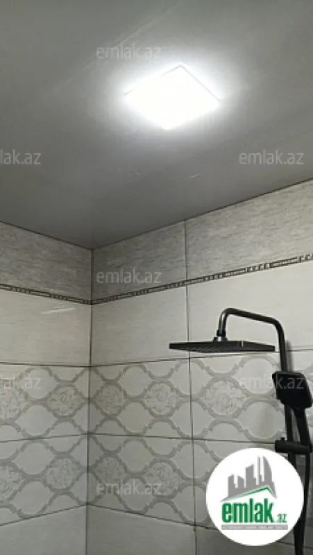Satılır 6 otaqlı həyət evi 220 m²