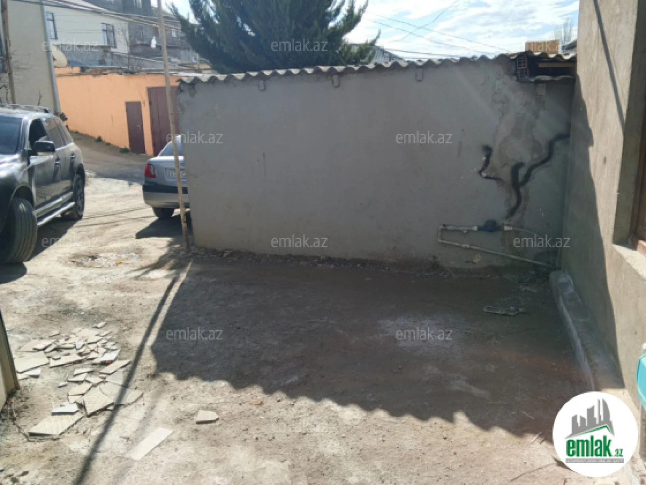 Satılır 6 otaqlı həyət evi 220 m²