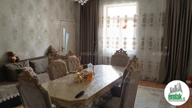 Satılır 6 otaqlı həyət evi 220 m²