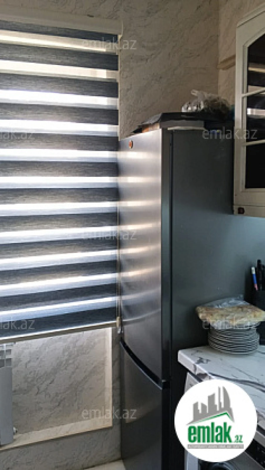 Satılır 6 otaqlı həyət evi 220 m²