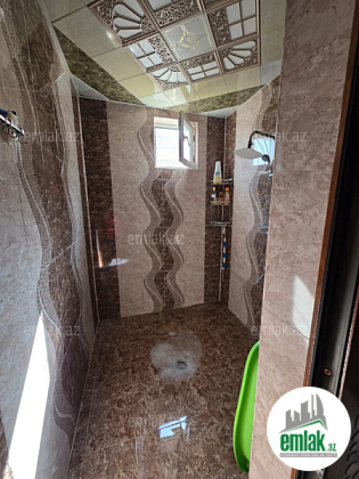 Satılır 3 otaqlı obyekt 140 m²