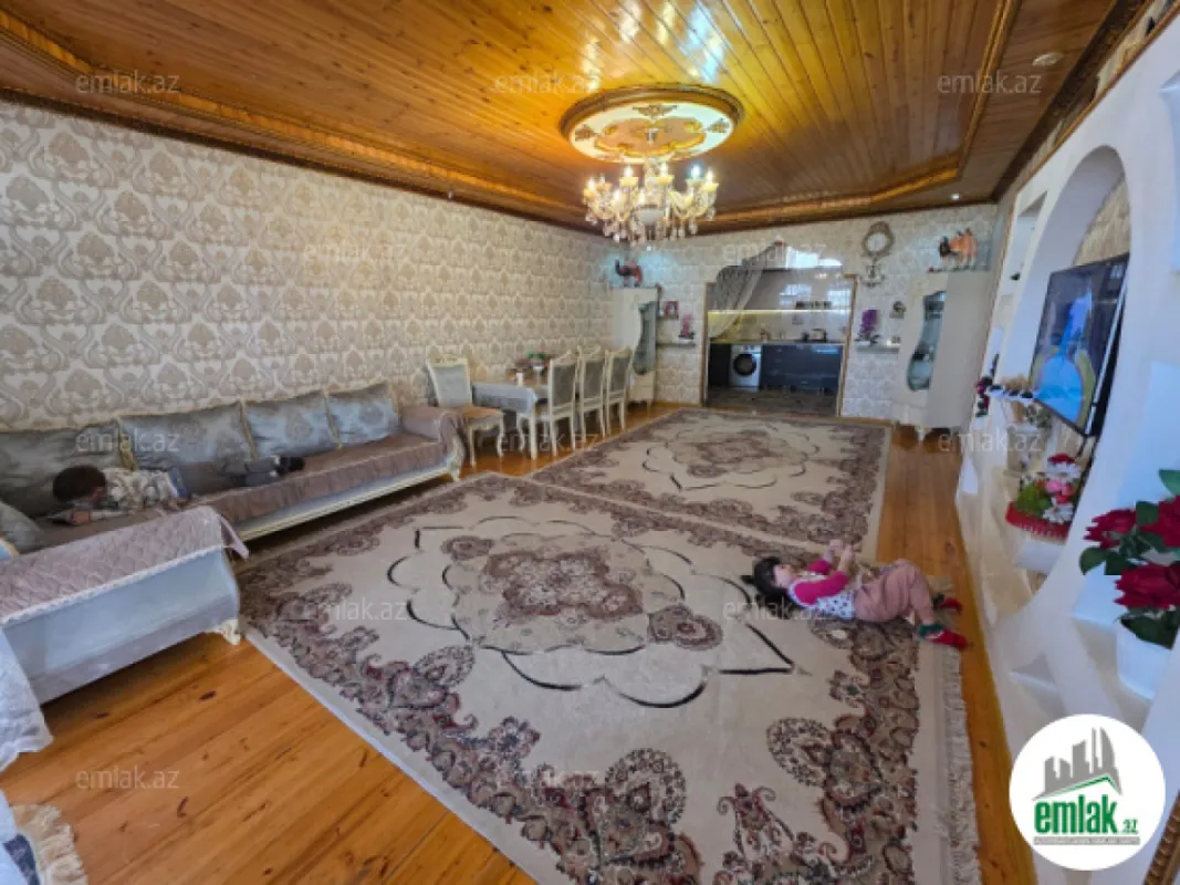 Satılır 3 otaqlı obyekt 140 m²