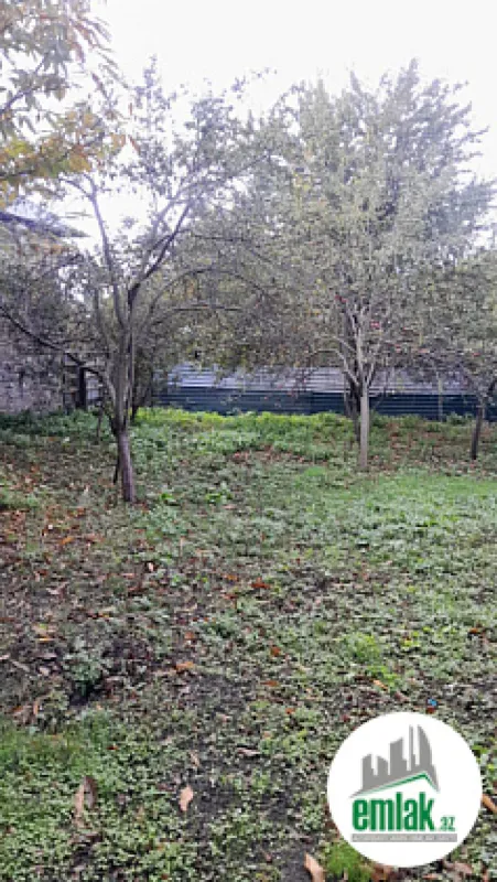 Satılır 4 otaqlı həyət evi 100 m²