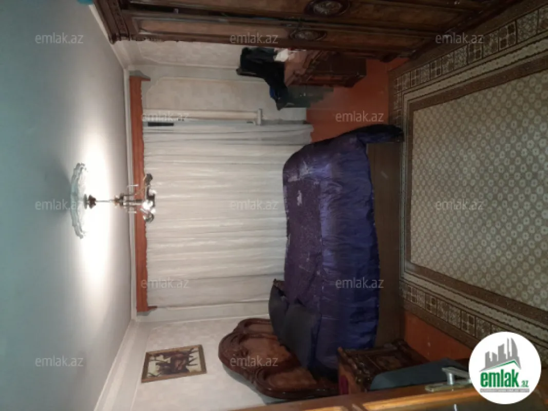 Satılır 3 otaqlı köhnə tikili 78 m²