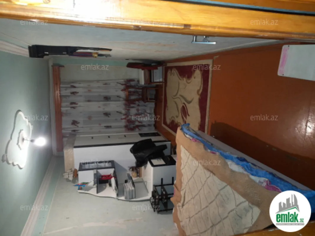 Satılır 3 otaqlı köhnə tikili 78 m²