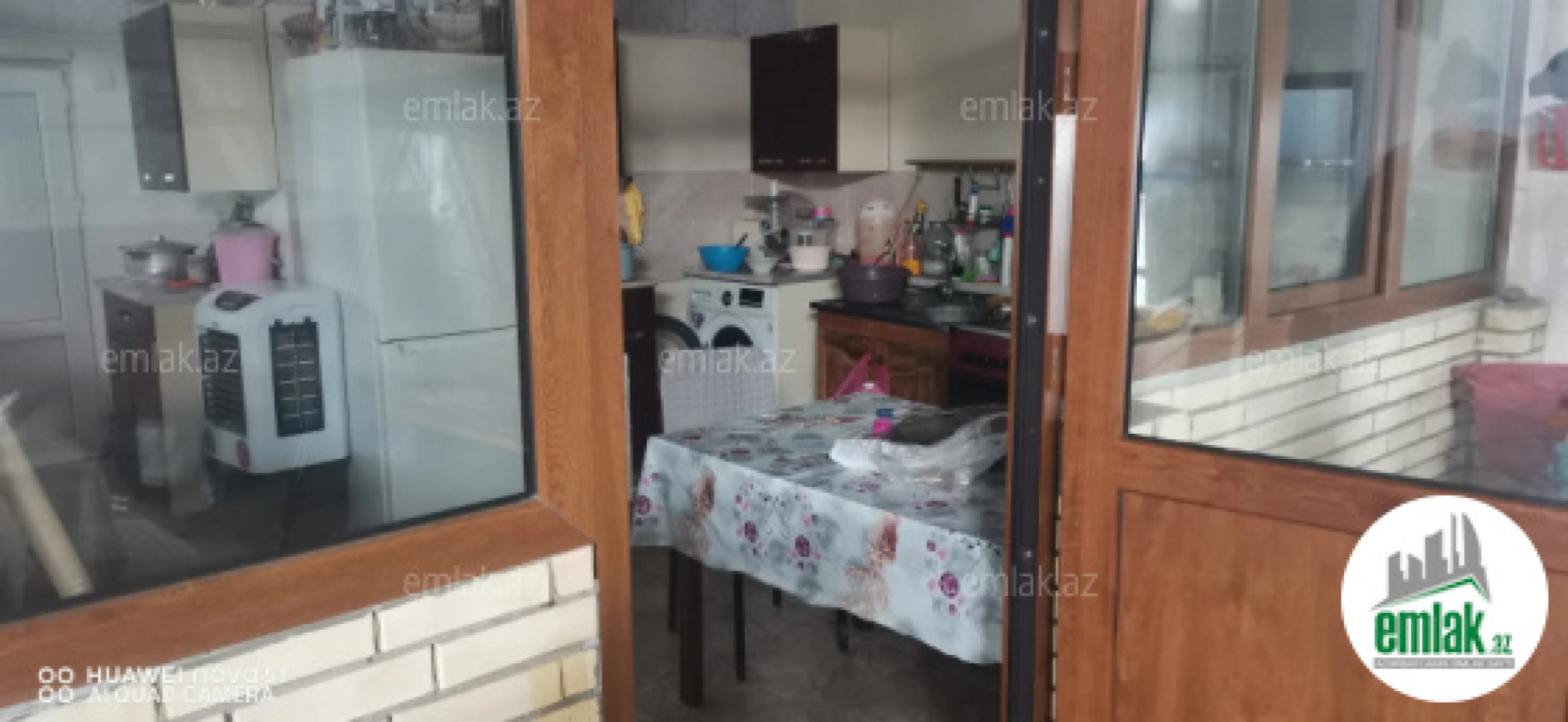 Satılır 8 otaqlı həyət evi 271.5 m²