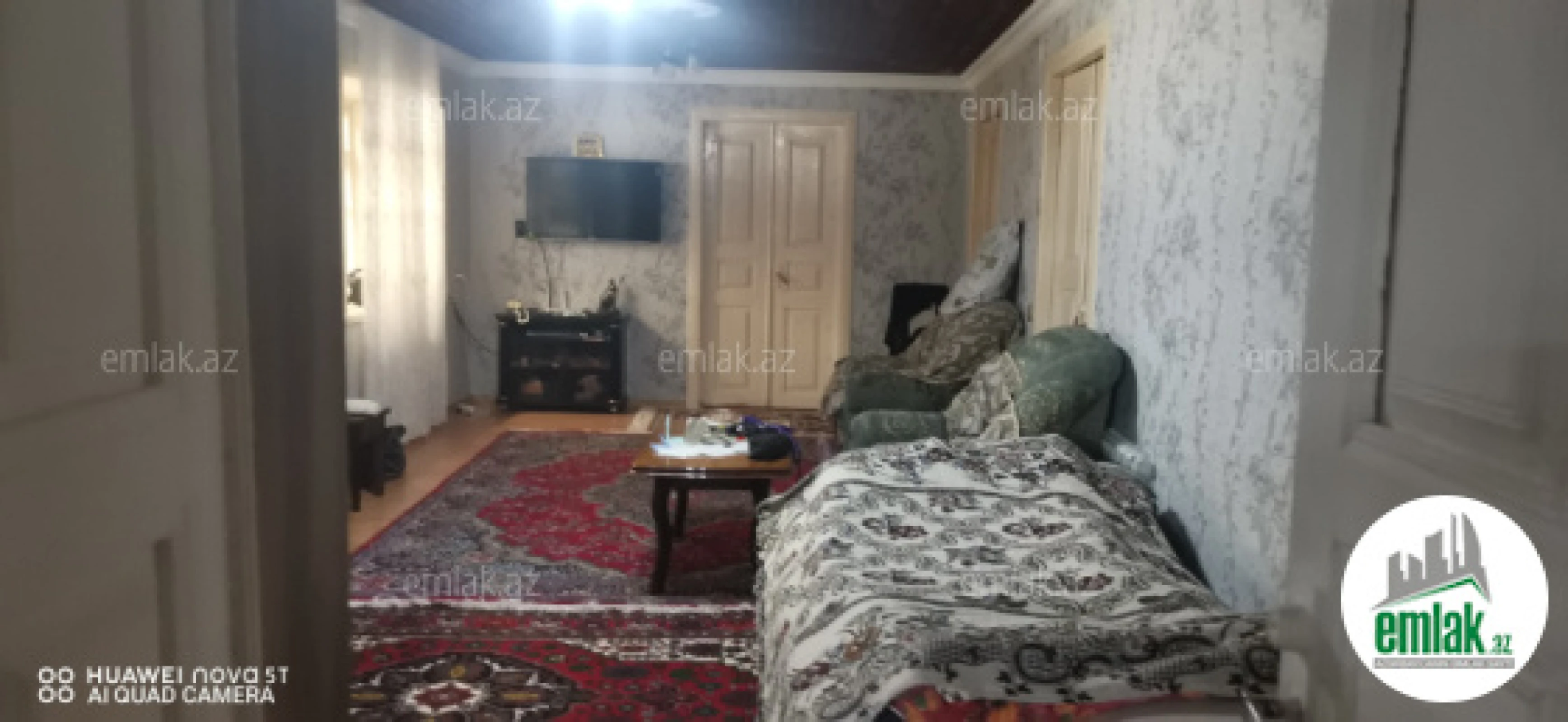 Satılır 8 otaqlı həyət evi 271.5 m²
