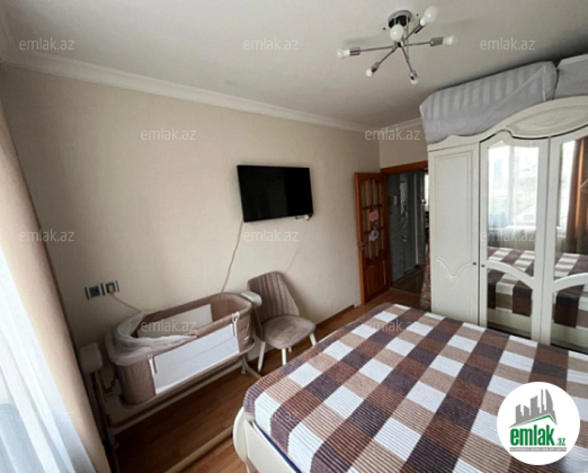 Satılır 2 otaqlı yeni tikili 70 m²