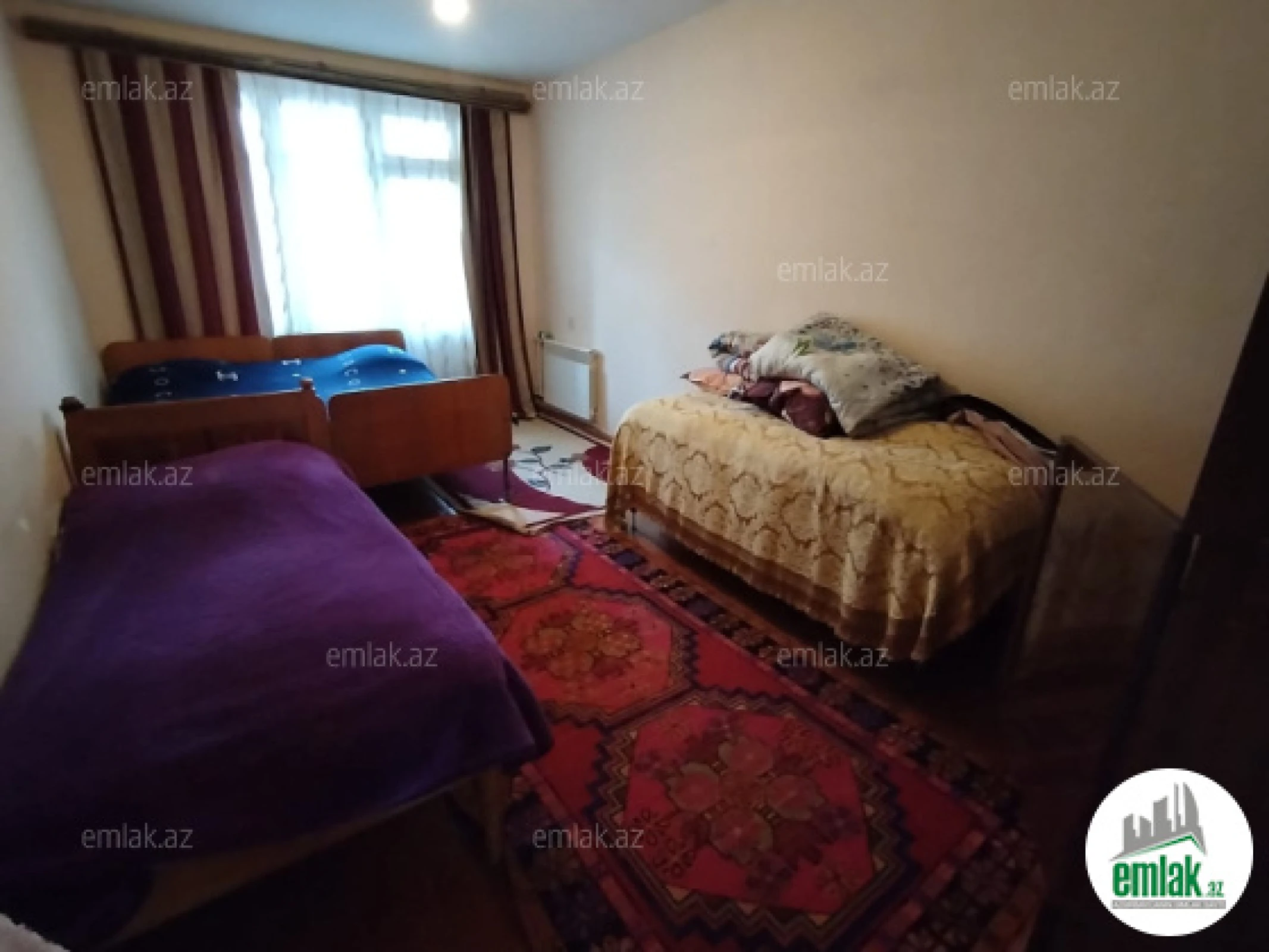 Satılır 2 otaqlı köhnə tikili 70 m²