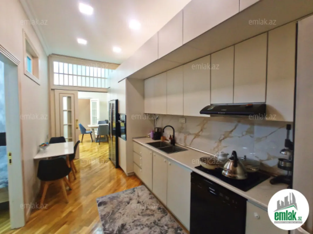 Satılır 3 otaqlı yeni tikili 77 m²