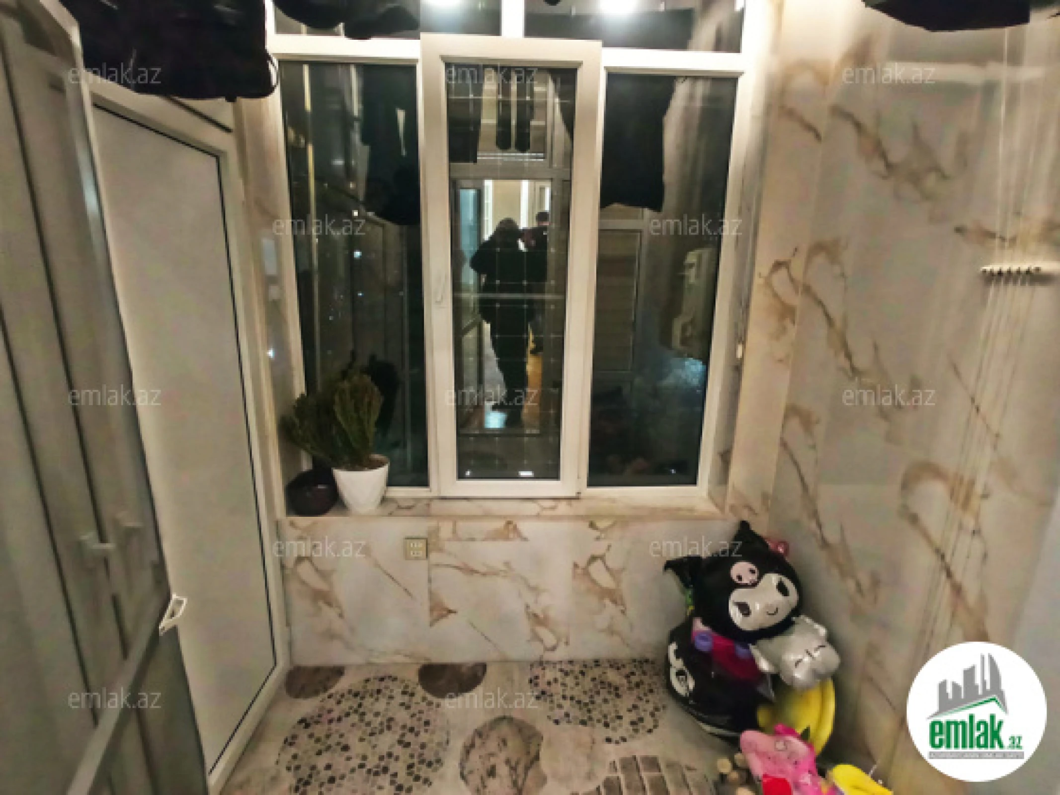 Satılır 3 otaqlı yeni tikili 77 m²