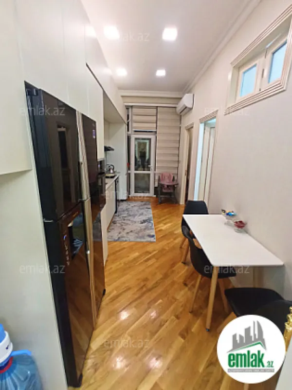 Satılır 3 otaqlı yeni tikili 77 m²