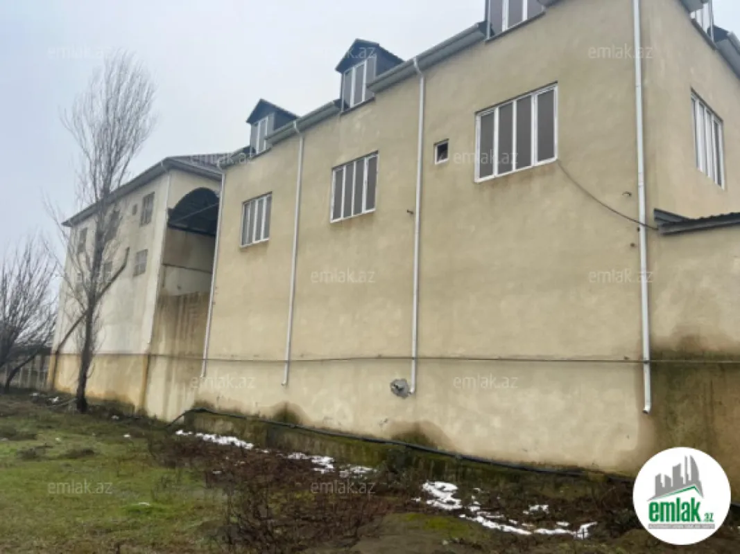 Satılır 26 otaqlı obyekt 22 m²