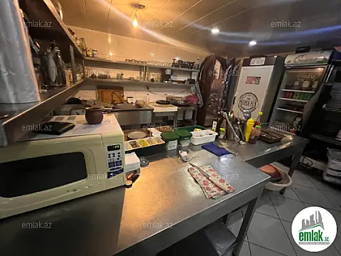 Satılır 3 otaqlı obyekt 130 m²