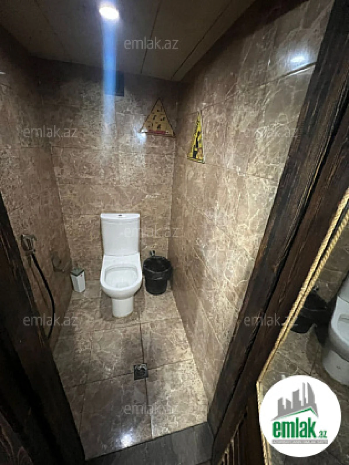 Satılır 3 otaqlı obyekt 130 m²
