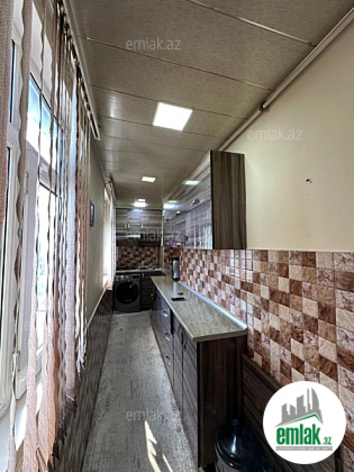 Satılır 3 otaqlı köhnə tikili 65 m²