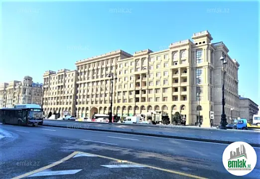 Satılır 3 otaqlı yeni tikili 96 m² — Bakı 3 otaq 96.00 m²