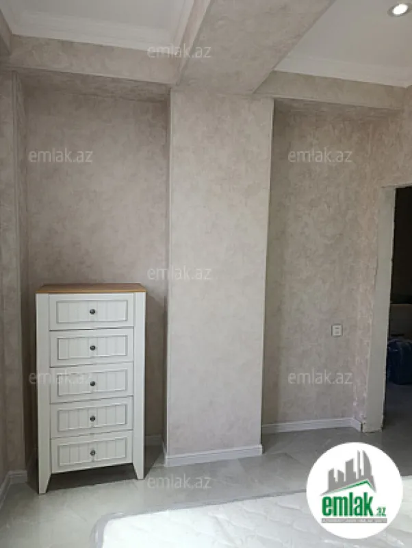 Satılır 3 otaqlı yeni tikili 45.6 m²